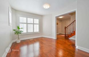 6-bedroom house in Scarborough for C$1,319,000