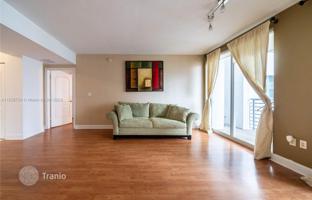 2-bedroom apartments in condo 108 m² in Hollywood for $365,000
