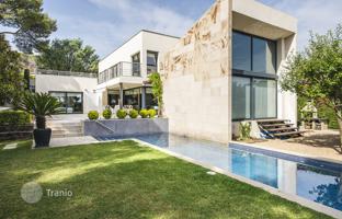 5-bedroom townhouse 409 m² in Kalonji for 2,950,000 €