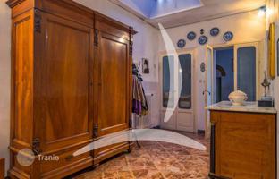 6-bedroom villa 600 m² in Montepulciano for 900,000 €