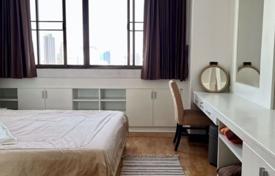 2 bed Condo in Supalai Place Condominium Khlong Tan Nuea Sub District for $212,000