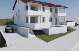 8-bedroom house 450 m² in Primorje-Gorski Kotar County for 400,000 €