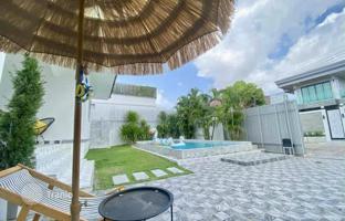 5-bedroom villa 360 m² in Pattaya for $474,000