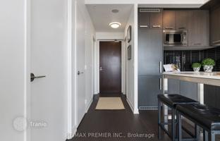 4-bedroom apartment in Bayview Avenue for C$871,000