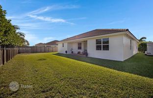 4-bedroom house 303 m² in Miami for $875,000