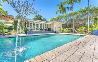 3-bedroom house 195 m² in Hollywood for 1,150,000 €