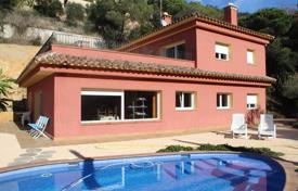 New villa with a large garden and a swimming pool in a luxury area, Lloret de Mar, Spain for 754,000 €