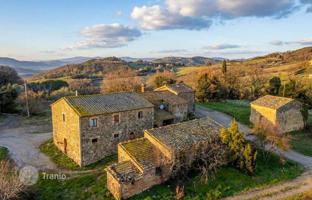 Land plot 1,500 m² in Radicondoli for 2,800,000 €