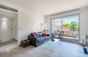 One-bedroom apartment in the center of Cannes, Cote d'Azur, France for 360,000 €