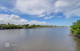 1-bedroom house 86 m² in South Palm Beach for 319,000 €