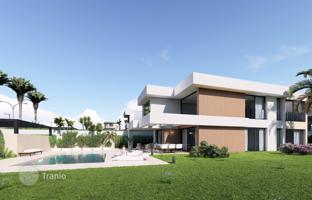 4-bedroom villa 601 m² in Manilva for 880,000 €