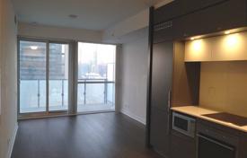 Apartment – Grenville Street, Old Toronto, Toronto,  Ontario,   Canada for C$820,000