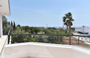 5-bedroom villa 376 m² in Famagusta for 440,000 €