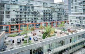 Apartment – Richmond Street West, Old Toronto, Toronto,  Ontario,   Canada for C$844,000