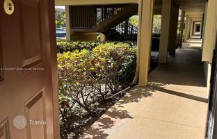 2-bedroom apartments in condo 133 m² in Pembroke Pines for $258,000