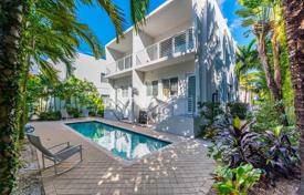 Two-storey house with private pool and terrace on the roof, at an attractive price, Miami Beach, Florida for $1,390,000