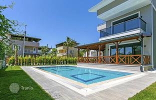 3-bedroom villa 240 m² in Kadriye for 24,988,000 TRY