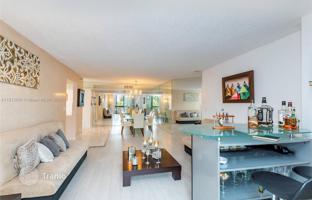 2-bedroom apartments in condo 110 m² in Aventura for $470,000