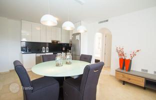 2-bedroom apartment 65 m² in Orihuela Costa for 295,000 €