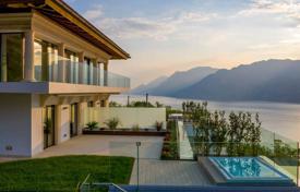Apartment with a private entrance, a jacuzzi and a panoramic view in a picturesque area, Malcesine, Italy for 820,000 €