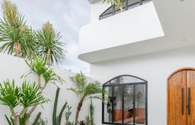 Tropical Modern 2 Bedroom Villa in Prime Location of Tumbak Bayuh for $220,000