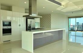 4 bed Condo in Q Langsuan Lumphini Sub District for $2,775,000