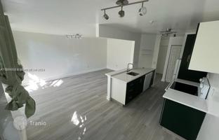 1-bedroom apartments in condo 76 m² in West Avenue for $384,000
