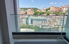 Prestigious 1 BR Residence on the High Floor in Sarıyer for $170,000