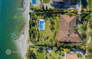 Villa on the lake with a yacht pier, Padengue sul Garda, Italy for 6,750,000 €