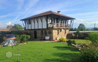 2-bedroom house 134 m² in Bata for 135,000 €