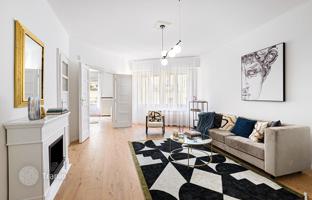 Stylish two-bedroom apartment in a historical building, Belvaros-Lipotvaros, Budapest, Hungary for 528,000 €