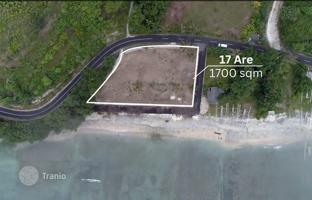 Land plot 1,700 m² in Nusa Penida for $303,000