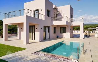 New three-storey villa with a pool, a garden and a garage in the Peloponnese, Greece for 1,250,000 €