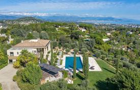 Villa – Vallauris, Côte d'Azur (French Riviera), France. Price on request