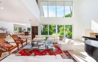 6-bedroom house 633 m² in Miami for $4,750,000