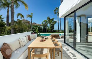 5-bedroom villa 972 m² in Benahavis for 5,495,000 €