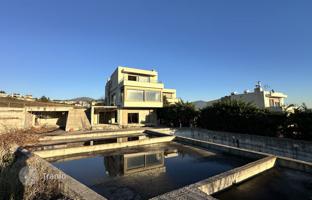 4-bedroom villa 905 m² in Panorama for 650,000 €