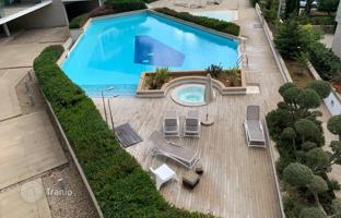 2-bedroom apartment 80 m² in Neapolis for 720,000 €