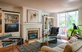 Apartment – Queen Street East, Toronto, Ontario,  Canada for C$1,049,000