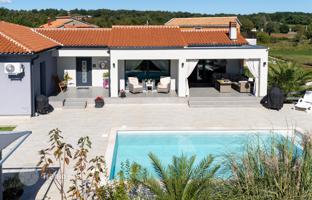 3-room house 120 m² in Barban for 450,000 €