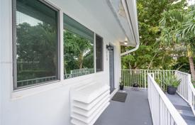 Condo – Fort Lauderdale, Florida, USA for $325,000