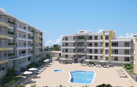 New apartment with a terrace in a residential complex with swimming pools and a gym, Lagos, Portugal for 385,000 € New apartment with a terrace in a residential complex with swimming pools and a gym, Lagos, Portugal for 385,000 €