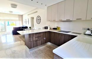 2-bedroom apartment 100 m² in Limassol Marina for 890,000 €