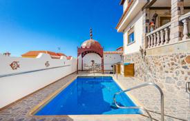 Magnificent villa with a pool and panoramic sea views in Barrio Los Menores, Tenerife, Spain for 1,500,000 €