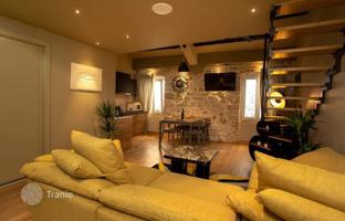 2-bedroom apartment 55 m² in Rovinj for 280,000 €