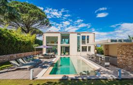 4-bedroom villa in Saint-Tropez. Price on request
