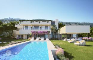 Land plot 1,772 m² in Benahavis for 1,850,000 €