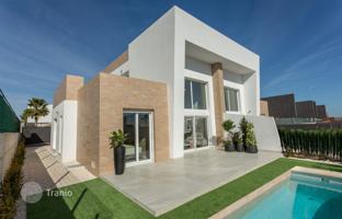 3-bedroom villa 108 m² in Algorfa for 475,000 €