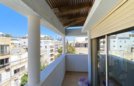 3-bedrooms penthouse 90 m² in Tel Aviv, Israel for $2,003,000