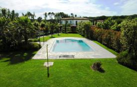 Villa – Forte dei Marmi, Tuscany, Italy for 18,000 € per week